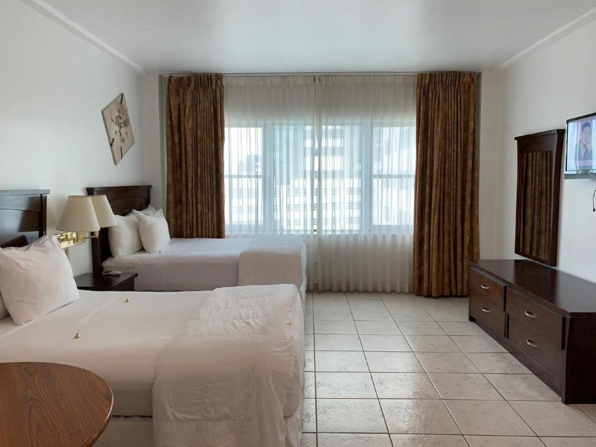 Beachfront Studios Casablanca Rentals 마이애미 비치 외부 사진